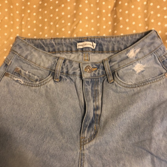 Avec Les Filles Blue Light Wash Slit Straight Leg Jeans. Size 27. Designer jeans - Picture 5 of 8